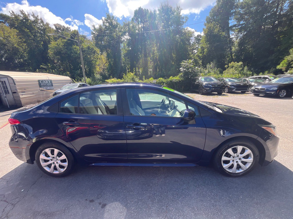 2021 Toyota Corolla Image 8