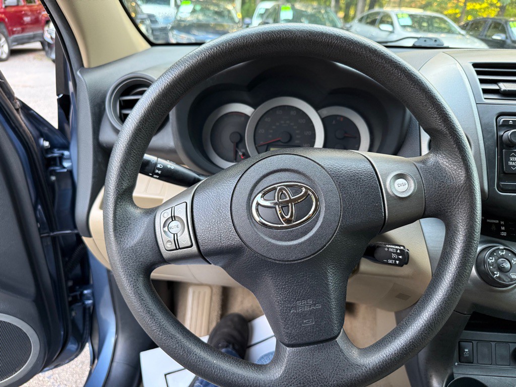 2012 Toyota Rav4 Image 13