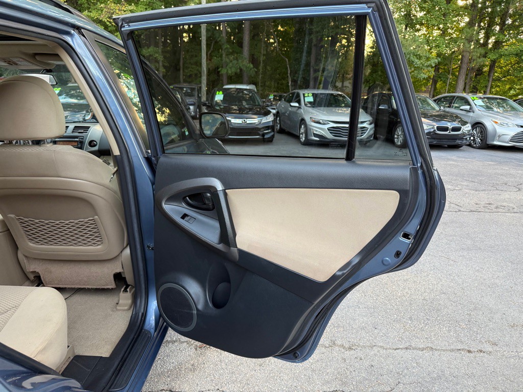 2012 Toyota Rav4 Image 33