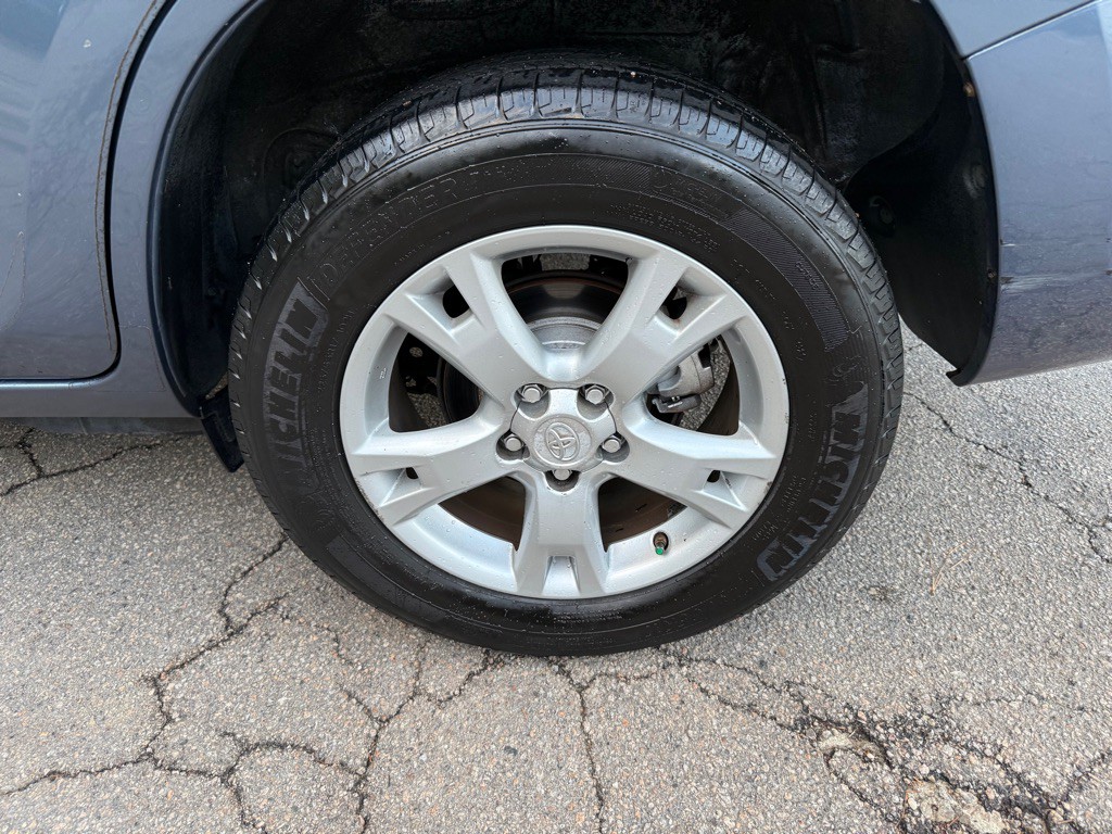 2012 Toyota Rav4 Image 42