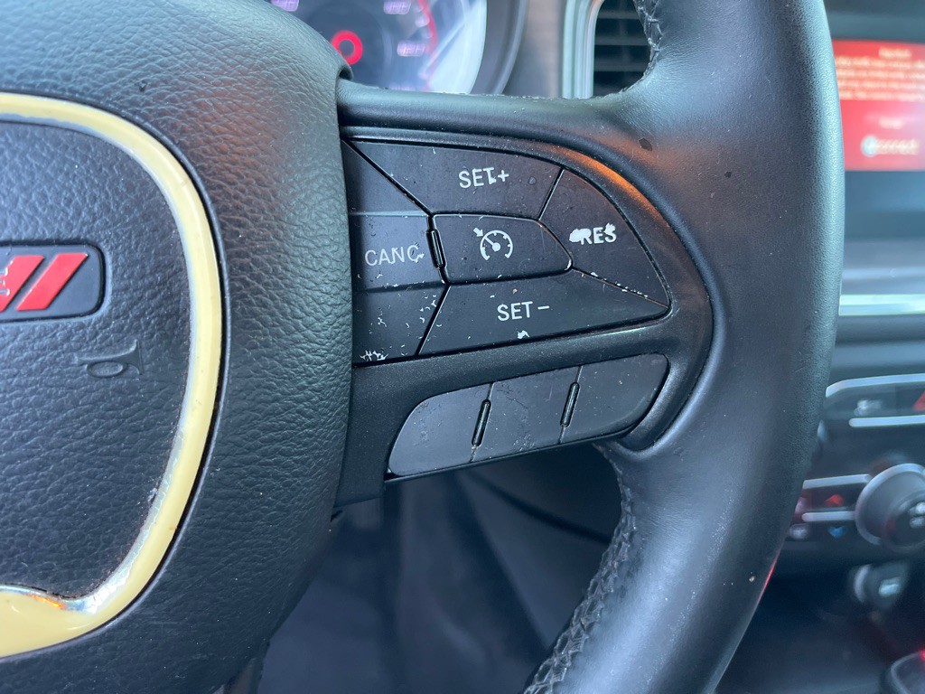 2015 Dodge Charger Image 12