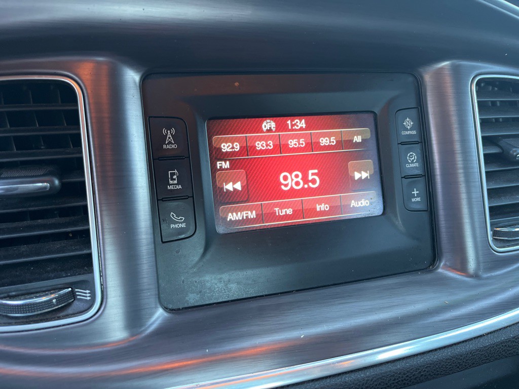 2015 Dodge Charger Image 13