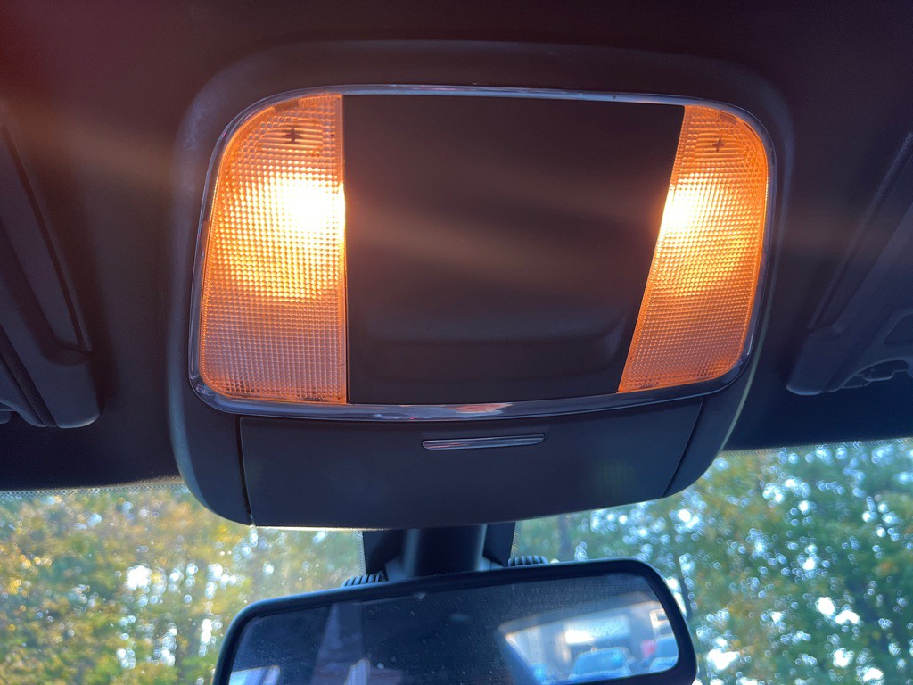 2015 Dodge Charger Image 16