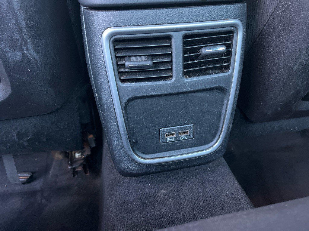 2015 Dodge Charger Image 25