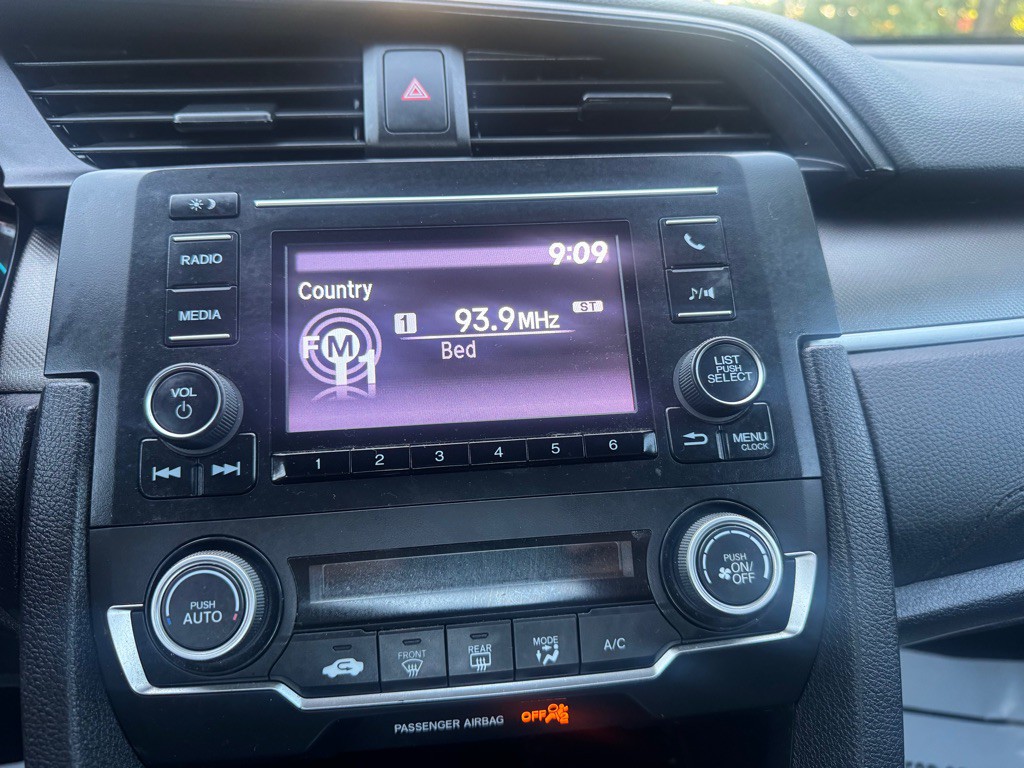 2020 Honda Civic Image 12