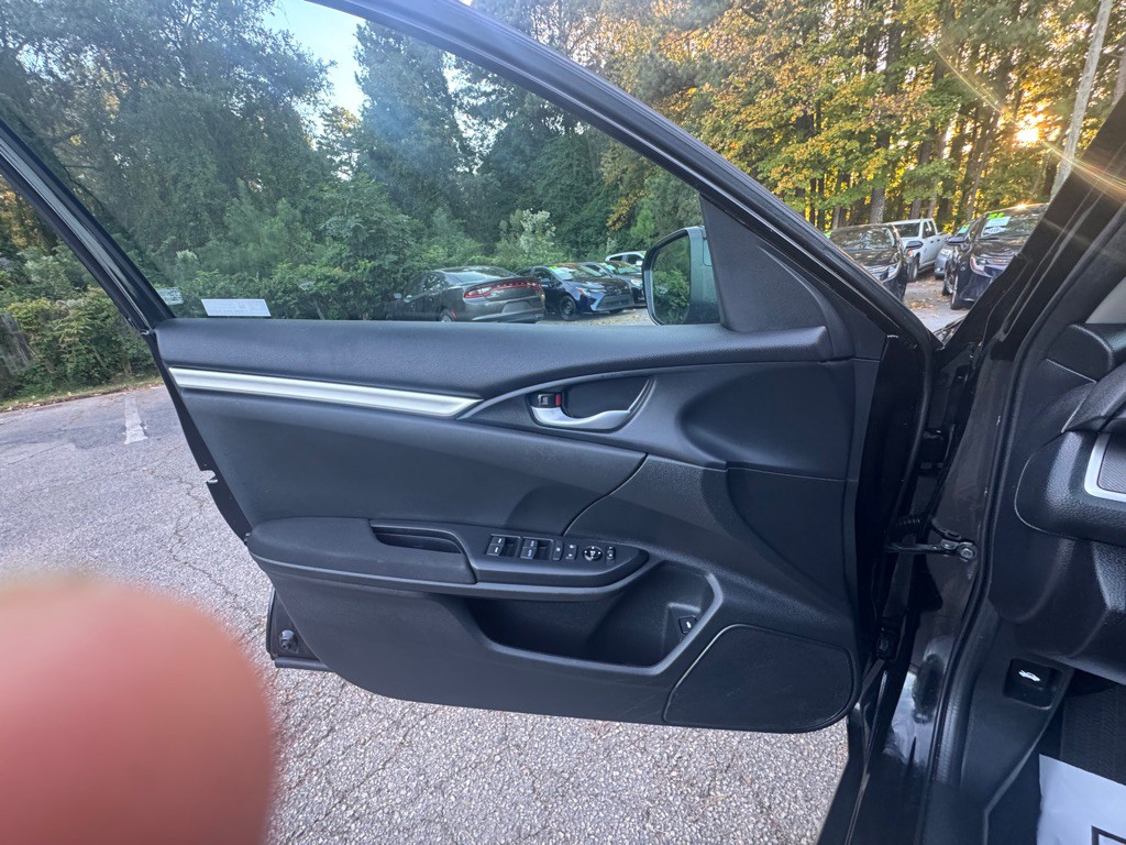 2020 Honda Civic Image 23