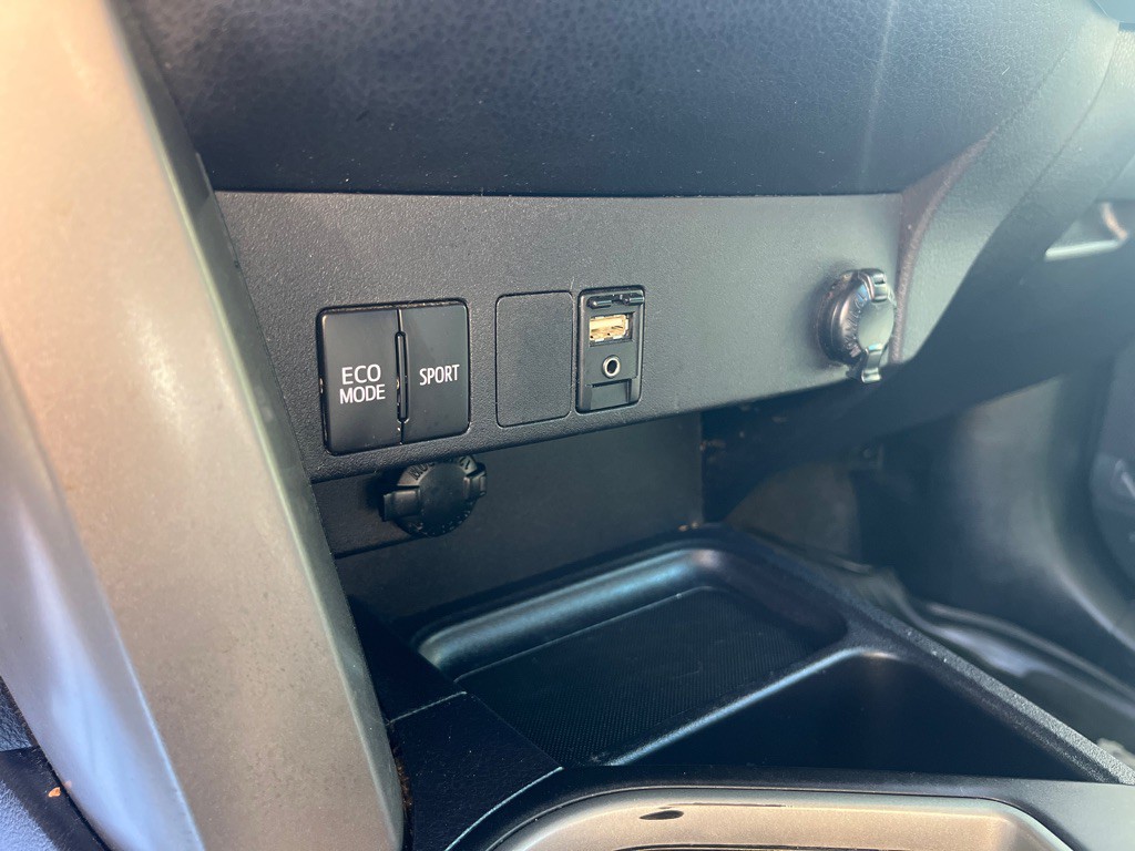 2018 Toyota Rav4 Image 20