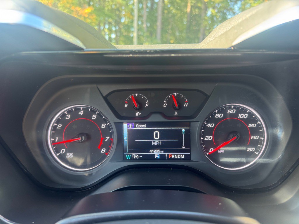 2017 Chevrolet Camaro Image 20