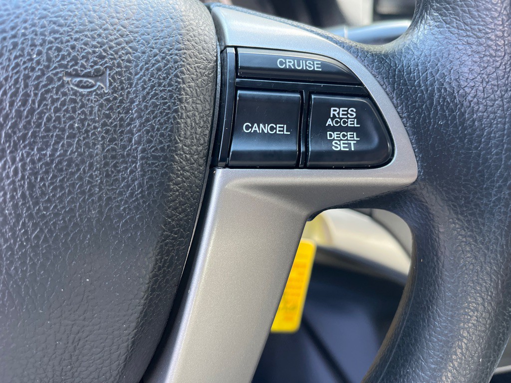 2012 Honda Accord Image 16