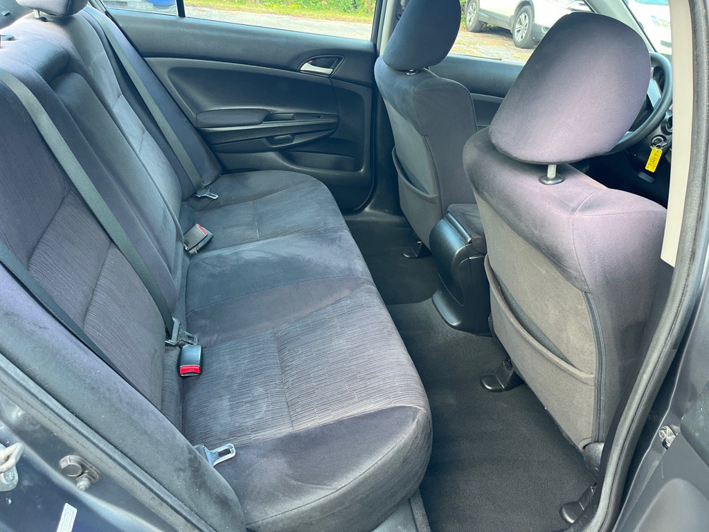 2012 Honda Accord Image 31