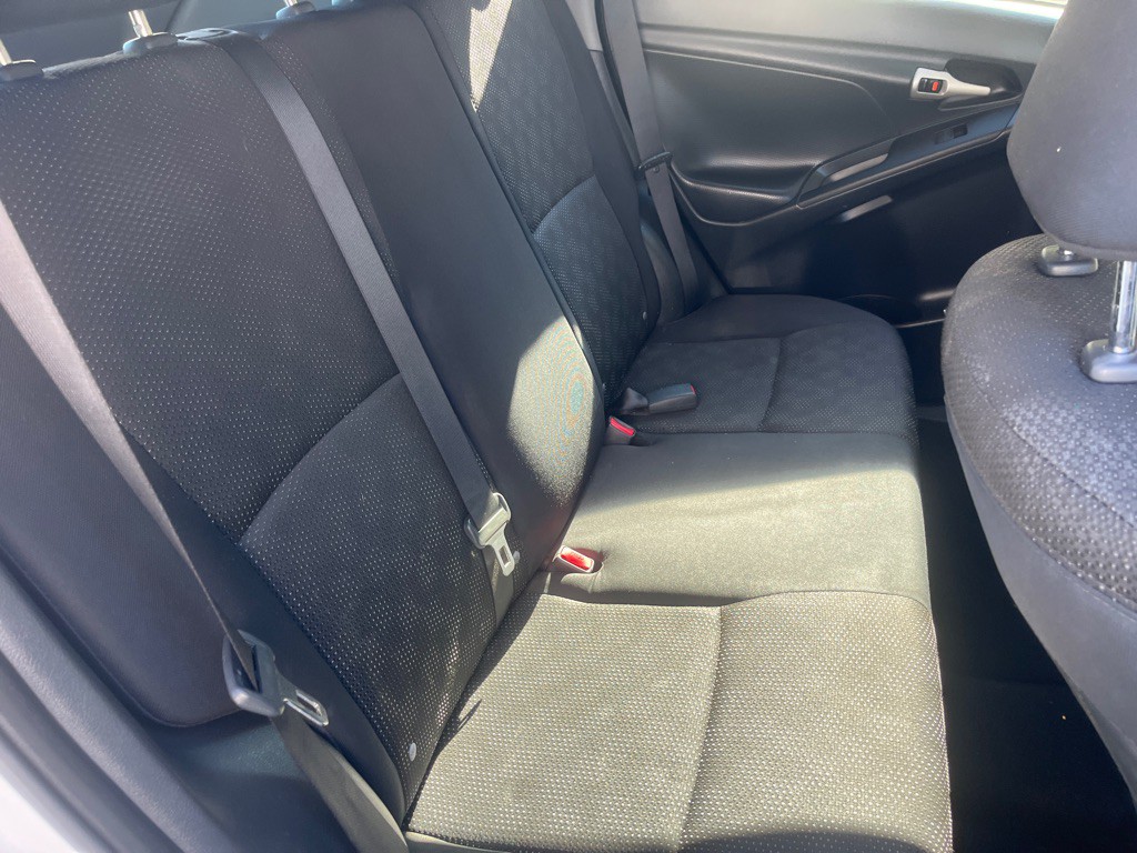 2010 Pontiac Vibe Image 20