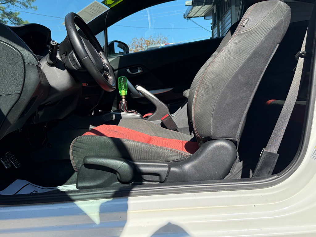 2015 Honda Civic Image 10