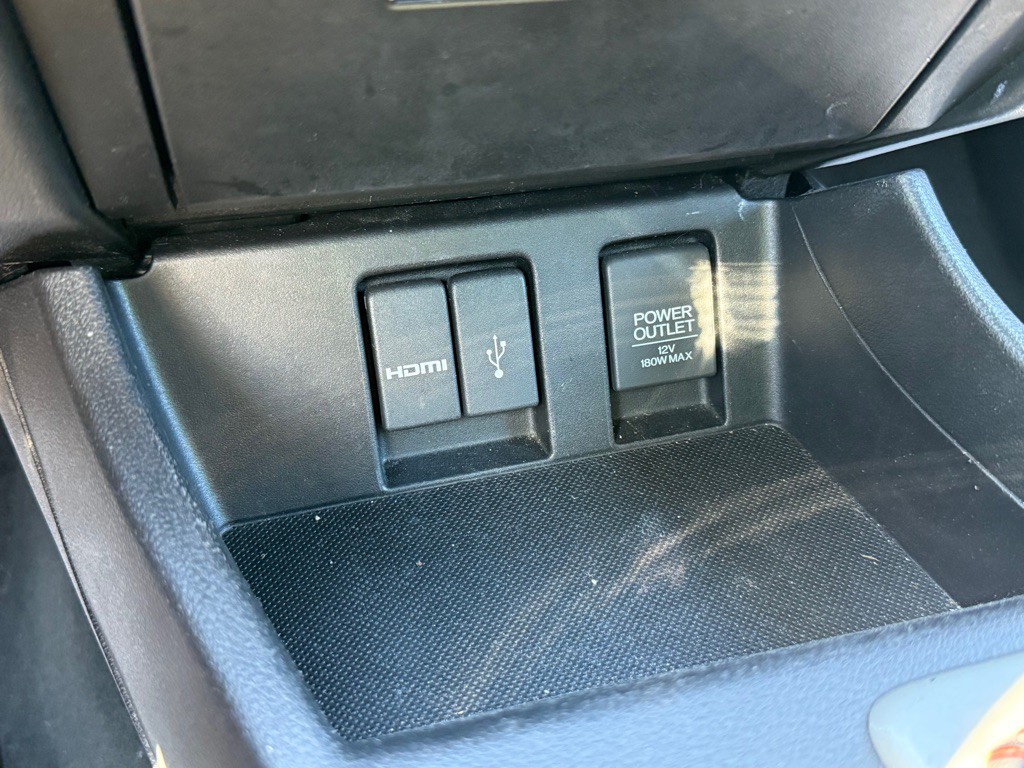 2015 Honda Civic Image 14