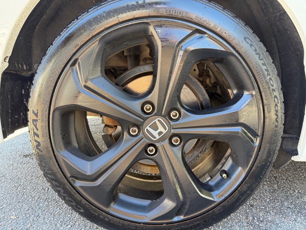 2015 Honda Civic Image 33