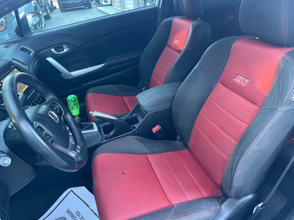 2015 Honda Civic Image 36