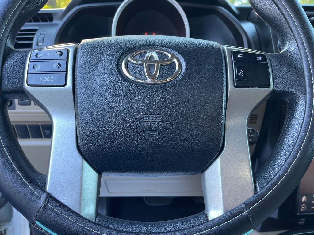 2013 Toyota 4Runner Image 14