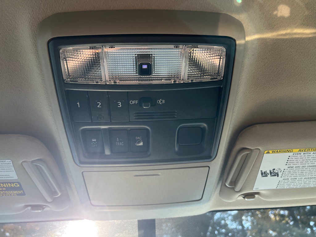 2013 Toyota 4Runner Image 21