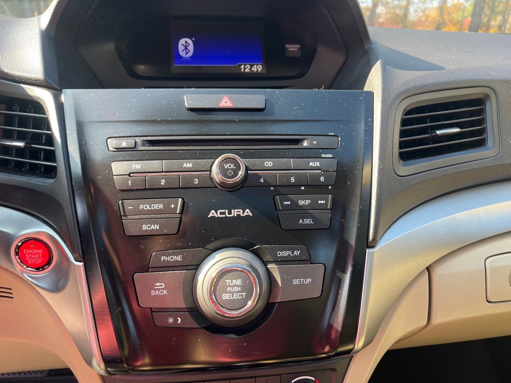 2017 Acura ILX Image 20