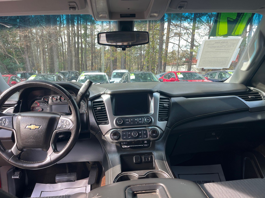 2017 Chevrolet Tahoe Image 12