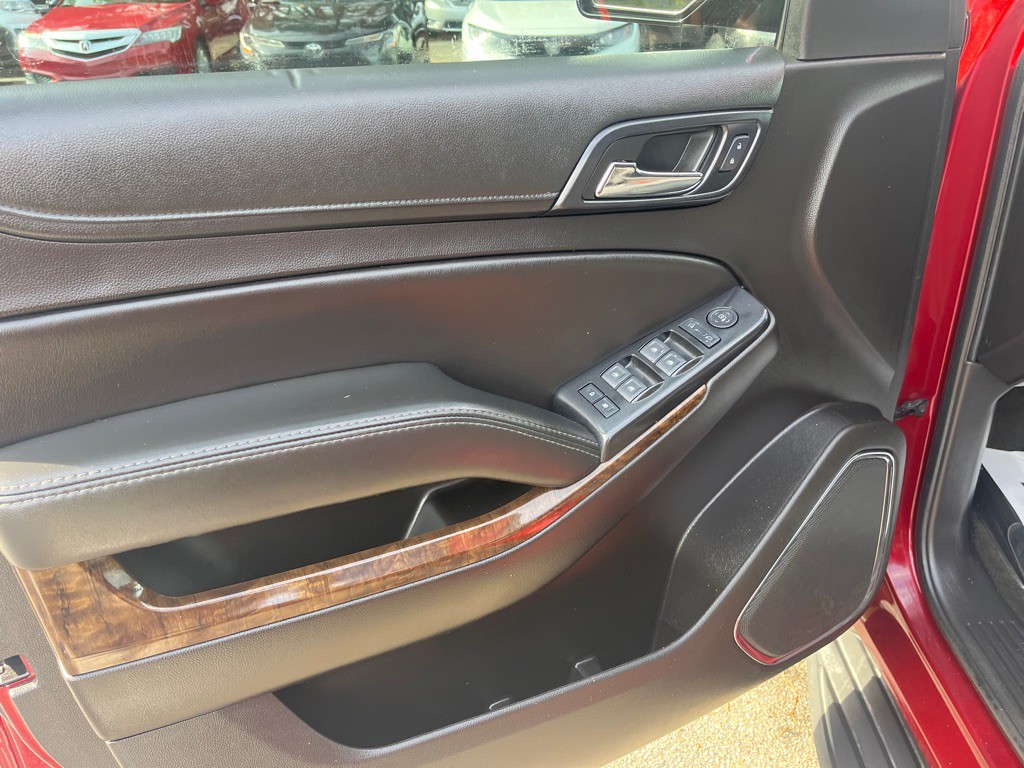 2017 Chevrolet Tahoe Image 13