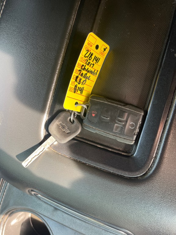 2017 Chevrolet Tahoe Image 23