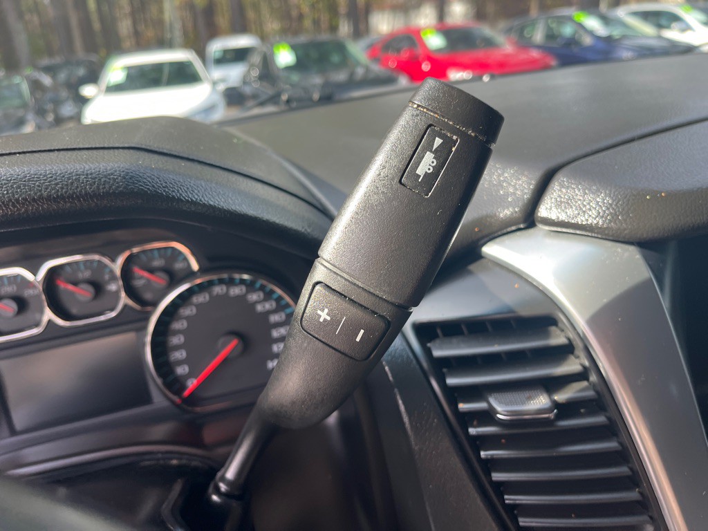 2017 Chevrolet Tahoe Image 25