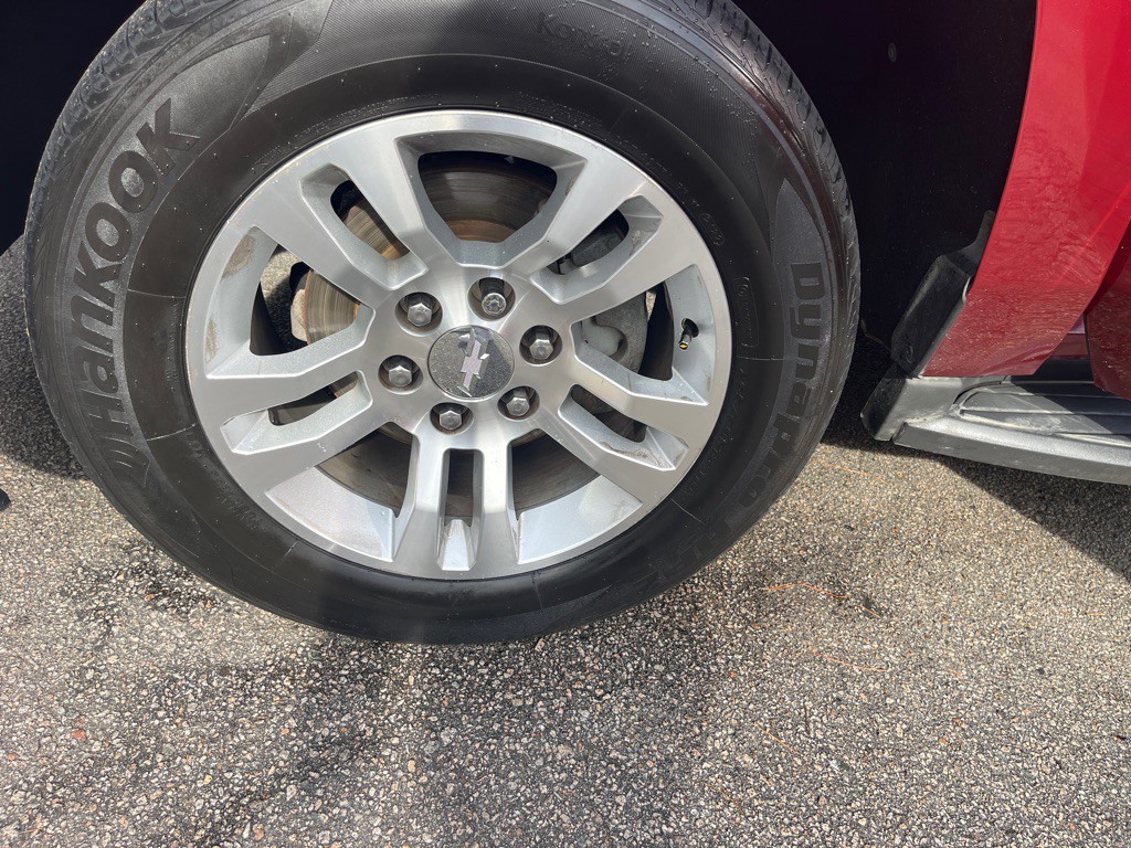 2017 Chevrolet Tahoe Image 30