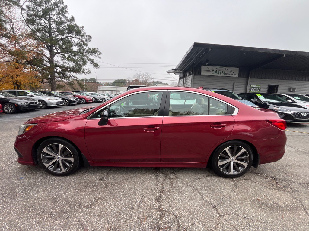 2019 Subaru Legacy Image 7