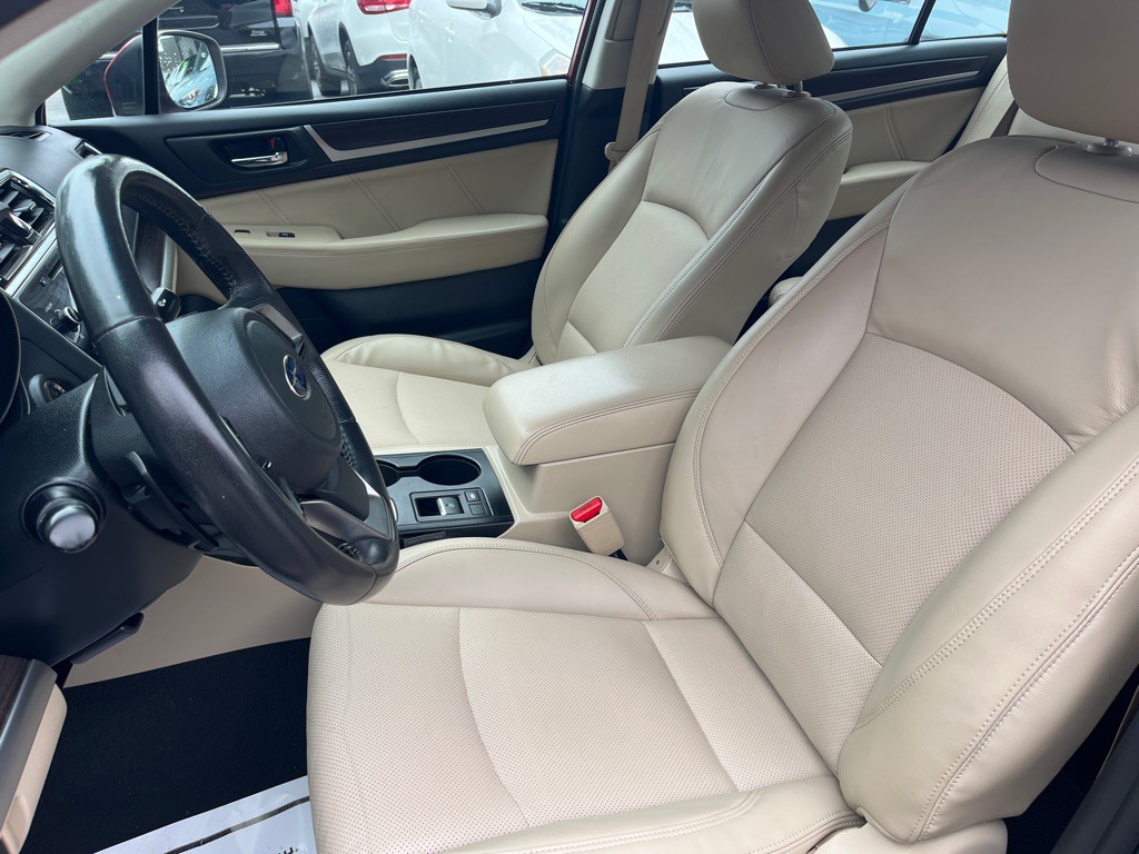 2019 Subaru Legacy Image 9