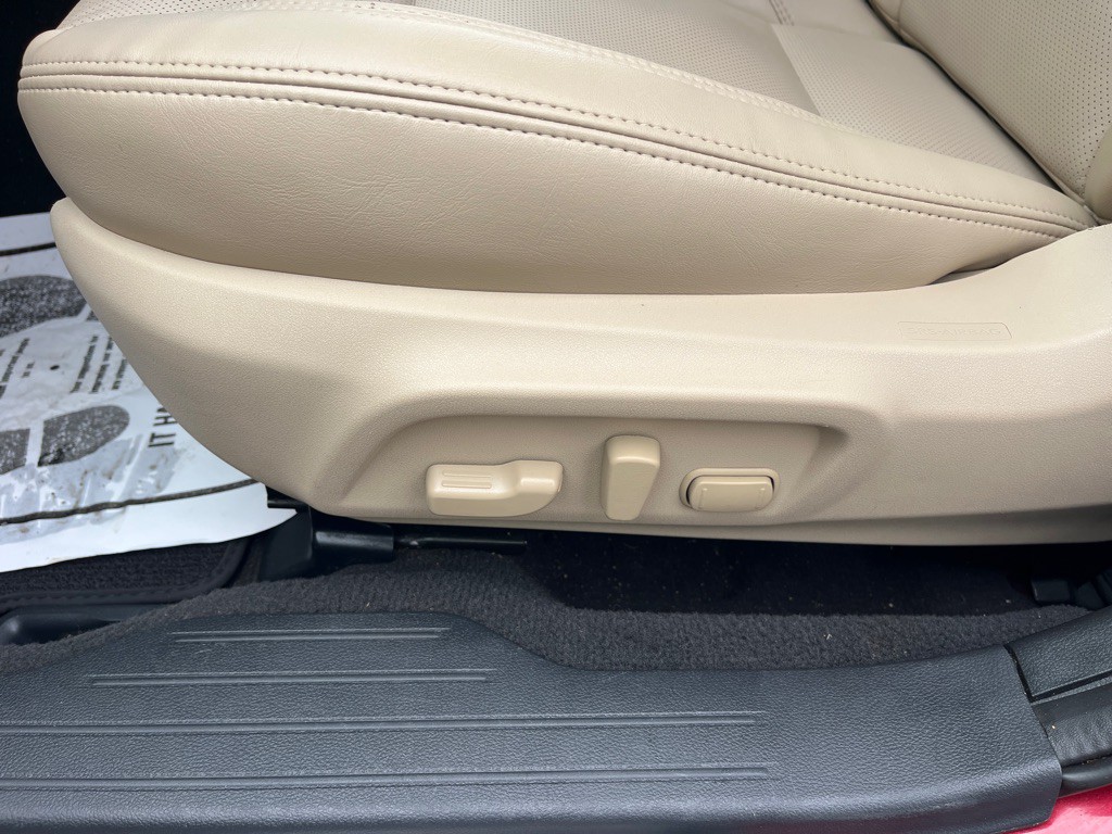 2019 Subaru Legacy Image 14