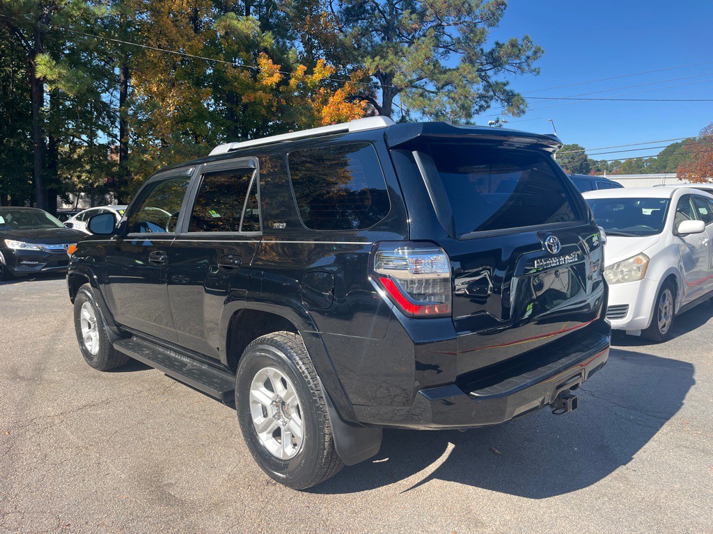 2016 Toyota 4Runner Image 5