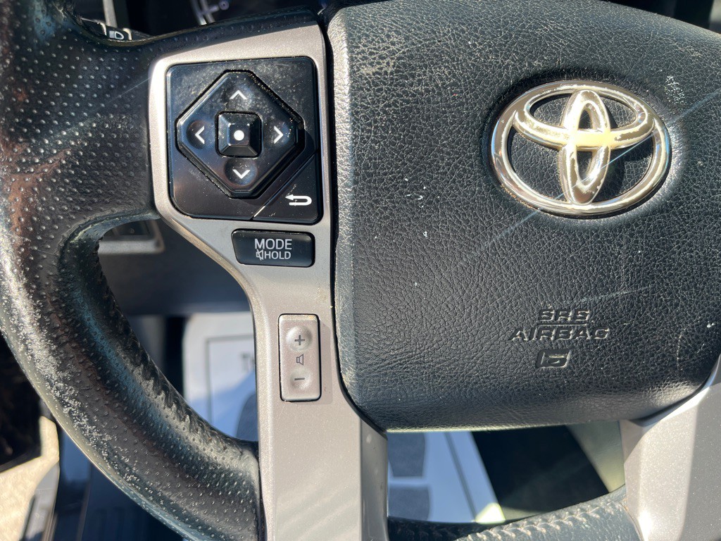 2016 Toyota 4Runner Image 12