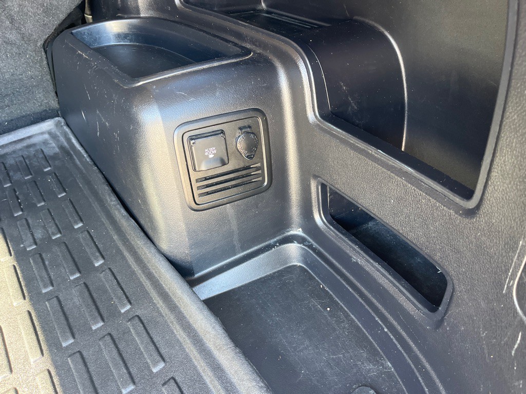 2016 Toyota 4Runner Image 27