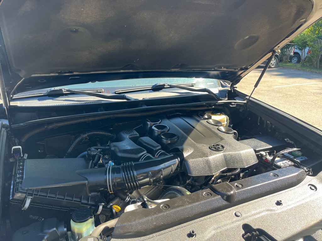 2016 Toyota 4Runner Image 33