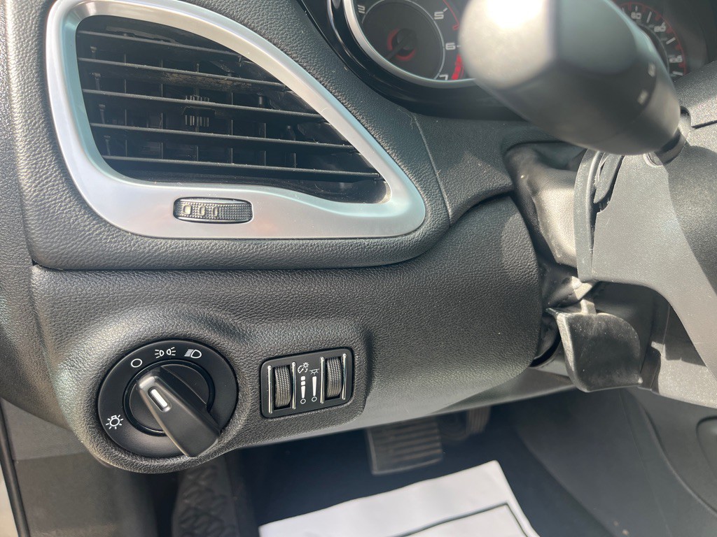 2013 Dodge Dart Image 11