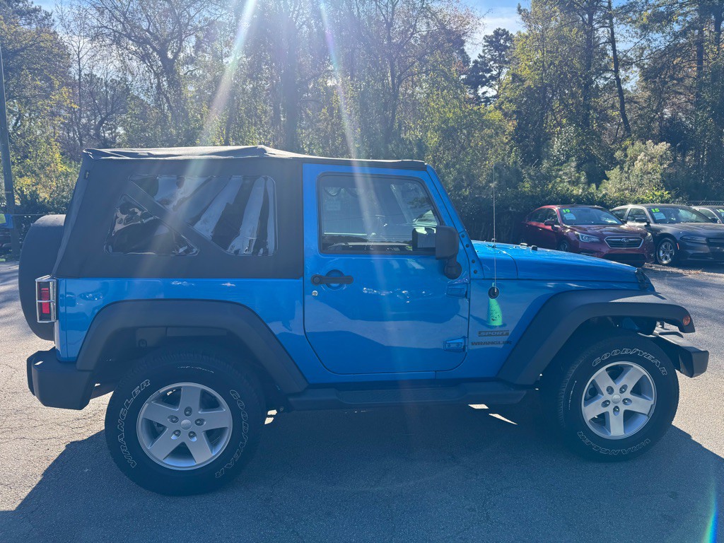 2016 Jeep Wrangler Image 7