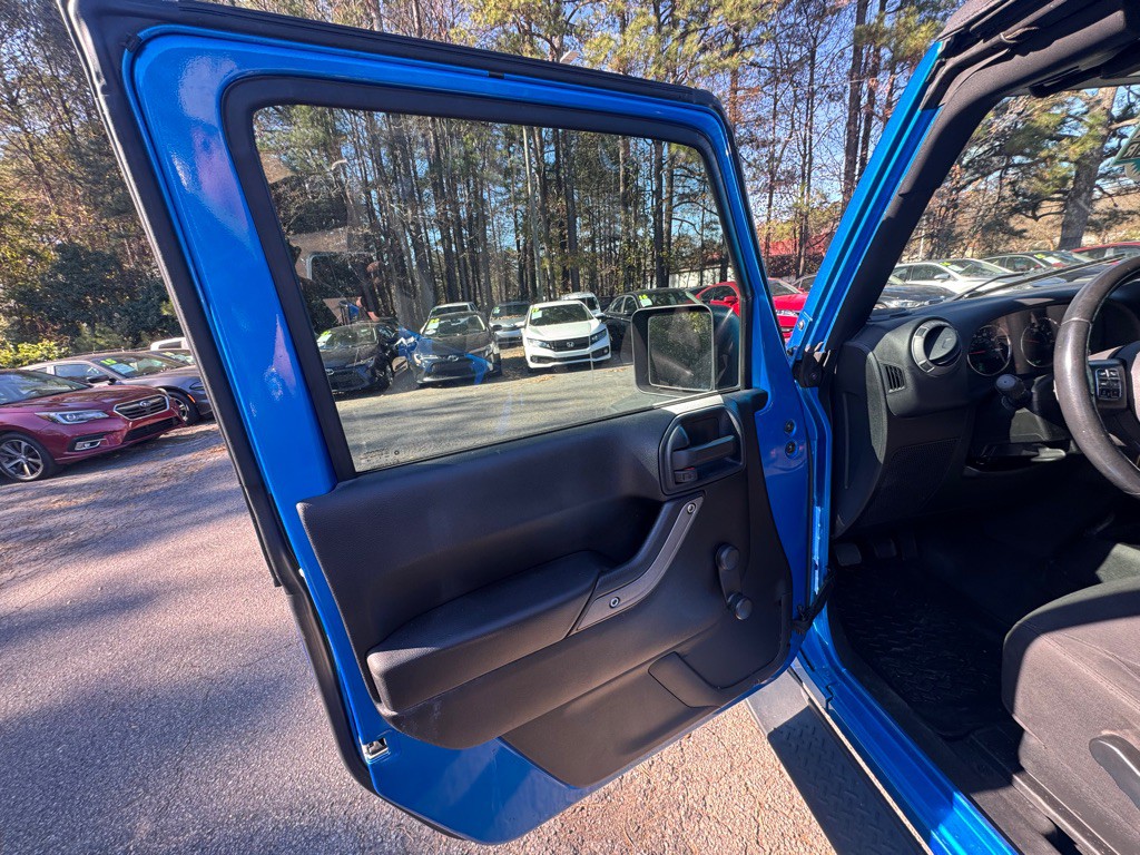 2016 Jeep Wrangler Image 16