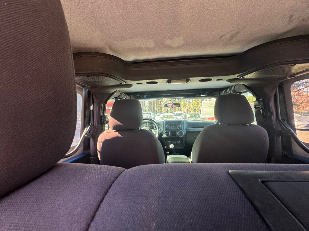 2016 Jeep Wrangler Image 31