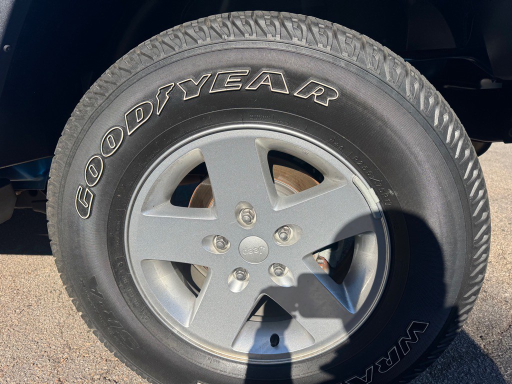 2016 Jeep Wrangler Image 33