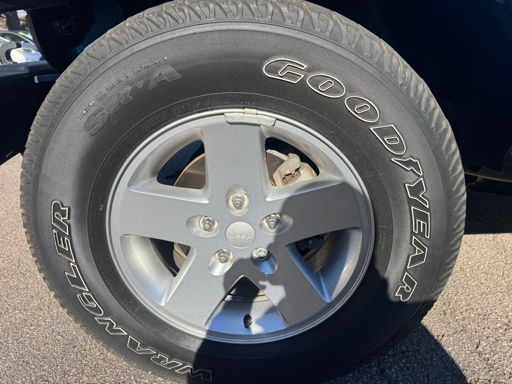 2016 Jeep Wrangler Image 34