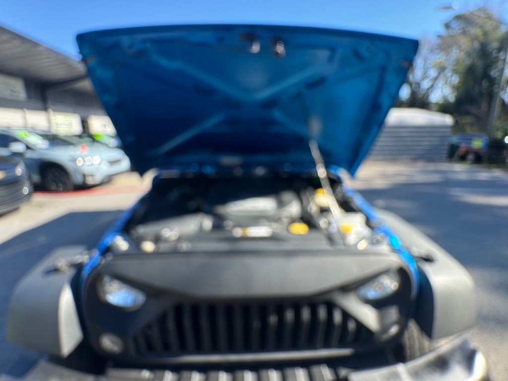 2016 Jeep Wrangler Image 36