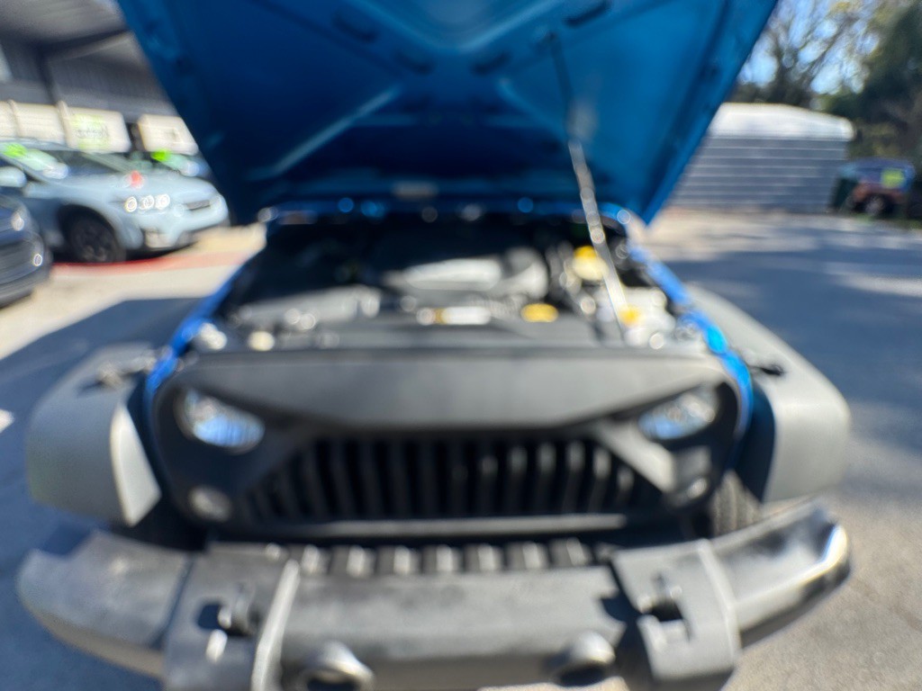 2016 Jeep Wrangler Image 39