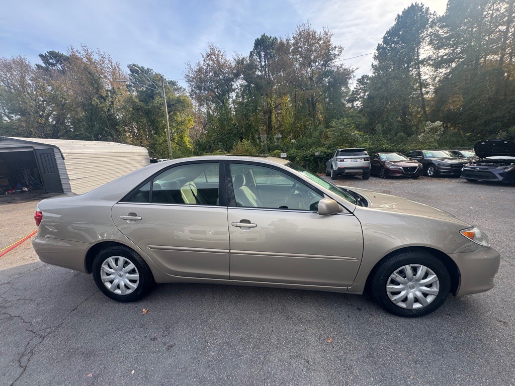 2005 Toyota Camry Image 7