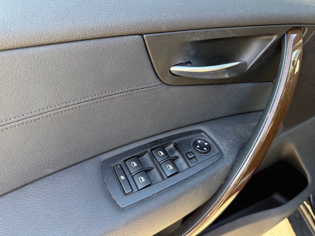 2009 BMW X3 Image 12