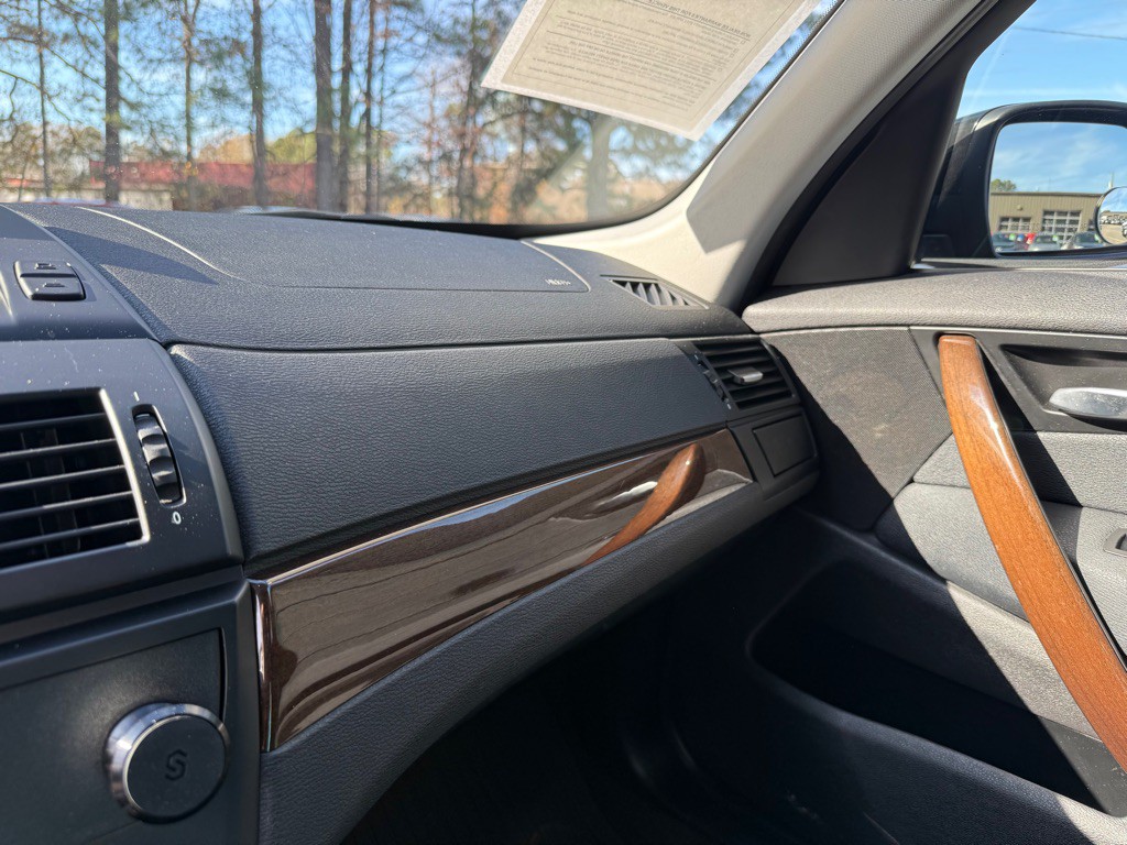 2009 BMW X3 Image 25