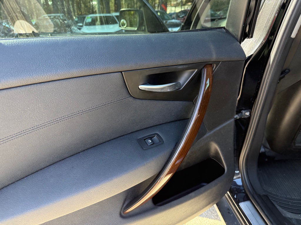 2009 BMW X3 Image 28