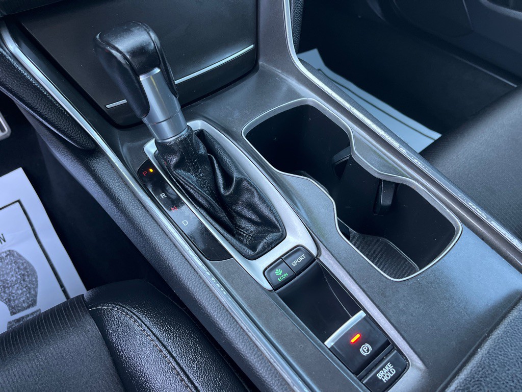 2019 Honda Accord Image 19