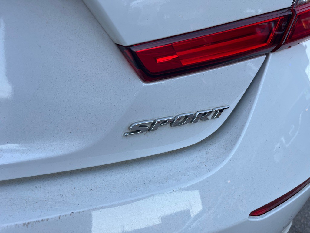 2019 Honda Accord Image 26