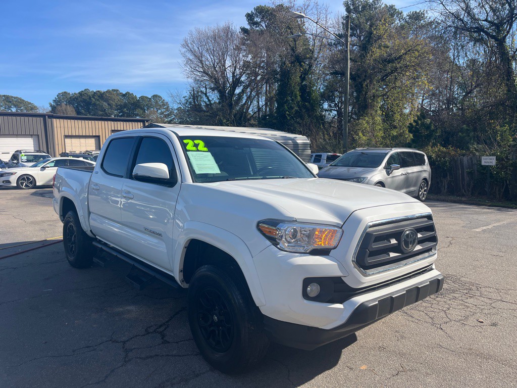 2022 Toyota Tacoma Image 3
