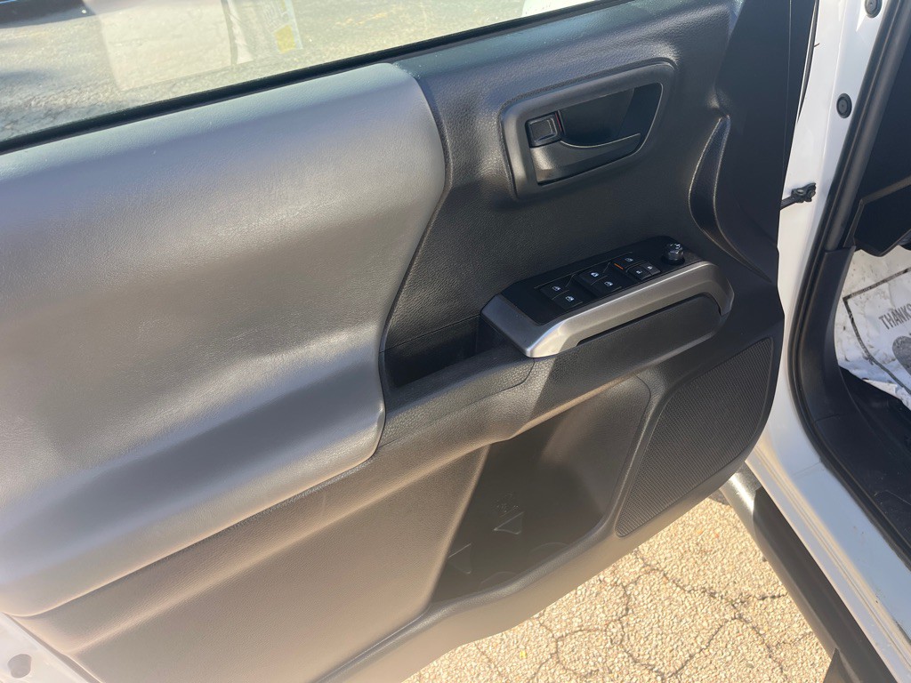 2022 Toyota Tacoma Image 12